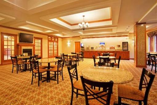 фото отеля Holiday Inn Express Hotel & Suites Anderson