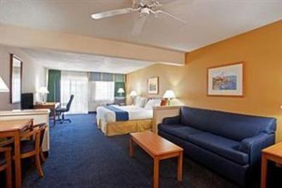 фото отеля Holiday Inn Express St. Joseph