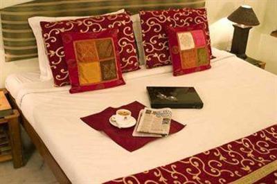 фото отеля Hotel Sarang Palace