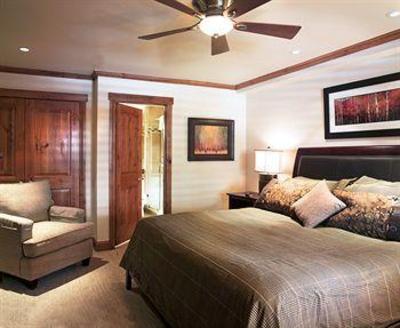 фото отеля Lion Square Lodge