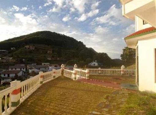 фото отеля Hotel Monal Nainital