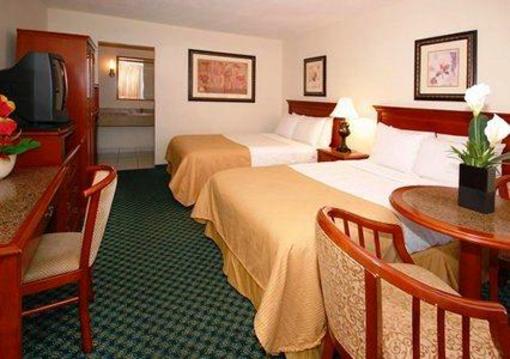 фото отеля Clarion Hotel Port Canaveral Merritt Island