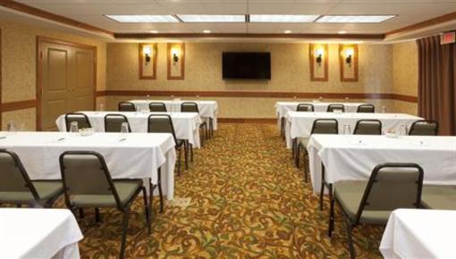 фото отеля Country Inn & Suites Roselle