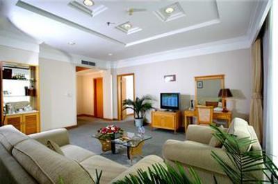 фото отеля Golden Pebble International Convention Center & Resort