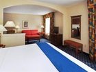 фото отеля Holiday Inn Express Hotel & Suites The Woodlands