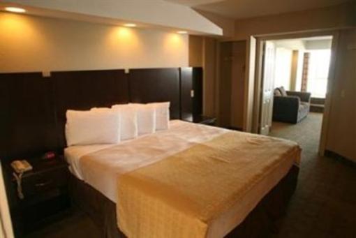 фото отеля Boardwalk Inn and Suites
