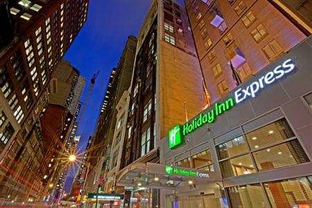 фото отеля Holiday Inn Express New York City Fifth Ave