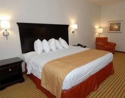 фото отеля BEST WESTERN PLUS Piedmont Inn & Suites