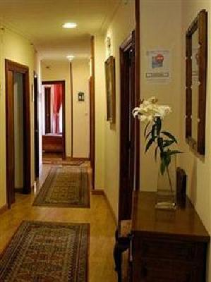 фото отеля Hostal Mapoula Santiago de Compostela