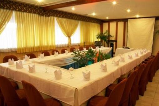 фото отеля Dynasty Court Hotel