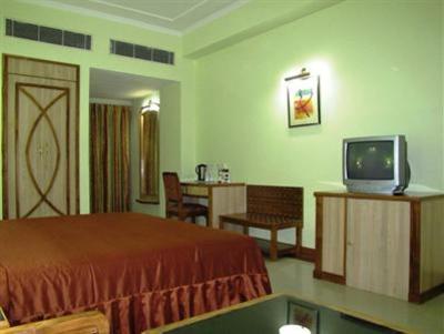 фото отеля Pacific Hotel Dehradun
