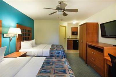 фото отеля Rodeway Inn & Suites Airport/Cruise Port