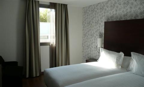 фото отеля Hotel Gran Ultonia Girona