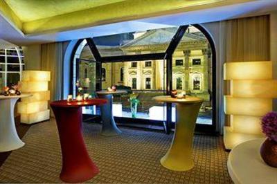 фото отеля Hilton Hotel Berlin