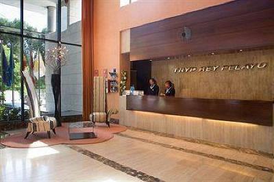 фото отеля Tryp Rey Pelayo Hotel
