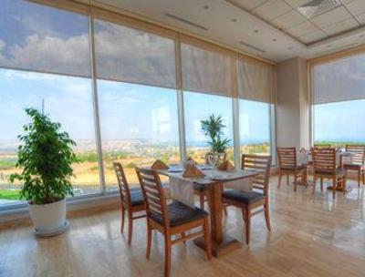 фото отеля Ramada Tekirdag