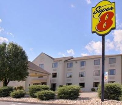 фото отеля Super 8 Motel Pittsburgh Harmarville