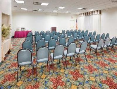 фото отеля Baymont Inn & Suites East Windsor