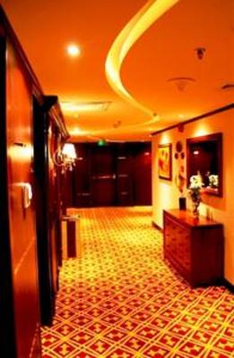 фото отеля Trianon Hotel Abu Dhabi