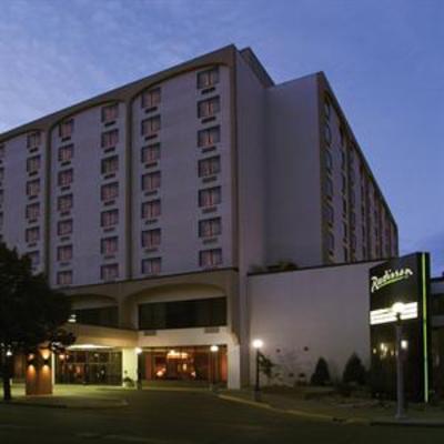 фото отеля Radisson Hotel Bismarck