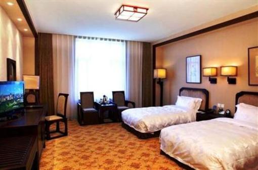 фото отеля Golden Pebble Tang Dynasty International Hot Spring Resort Dalian