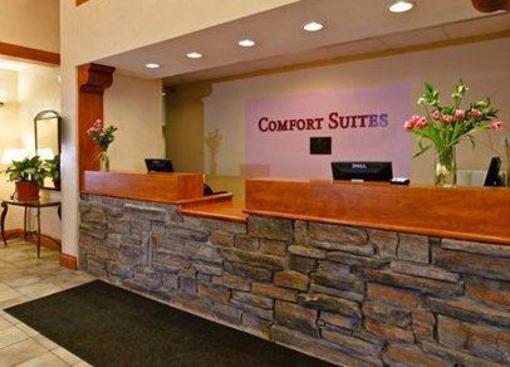 фото отеля Comfort Suites Denver International Airport