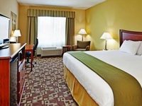 Holiday Inn Express Hotel & Suites Southern Pines