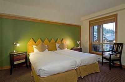 фото отеля Legends Hotel Whistler