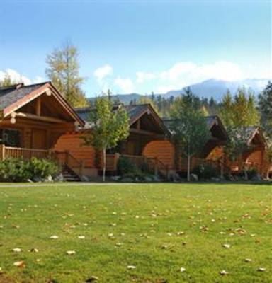 фото отеля Riverside Resort Whistler