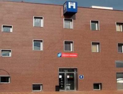 фото отеля Hostal Izaga Noain