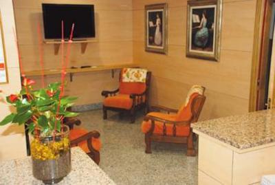 фото отеля Hostal Izaga Noain
