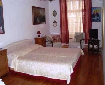 фото отеля Dubrovnik Historic Street Old Town Apartment