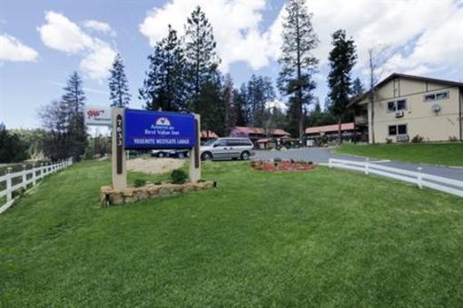 фото отеля Americas Best Value Inn Yosemite Westgate Lodge