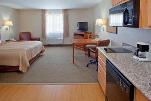 фото отеля Candlewood Suites Nederland