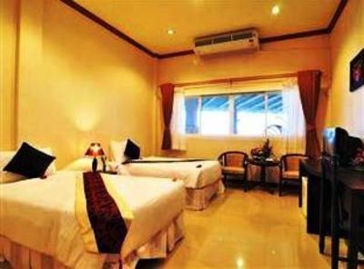 фото отеля Gold Mountain Wangnamkhiao Resort