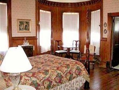 фото отеля Pensacola Victorian Bed and Breakfast