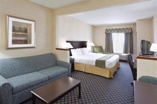 фото отеля Holiday Inn Express Hotel & Suites Sunbury-Columbus Area