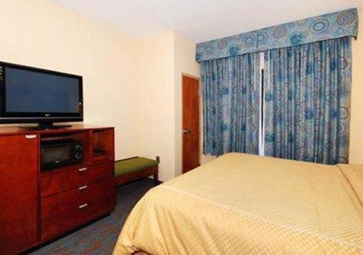 фото отеля Holiday Inn Express & Suites Lithonia-Stonecrest