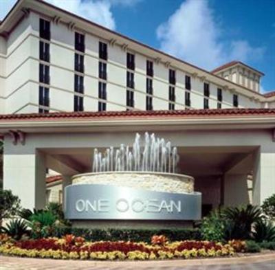 фото отеля One Ocean Resort