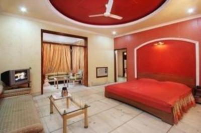фото отеля Hotel Mandakini Palace Kanpur
