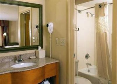 фото отеля Hampton Inn Washington Rd