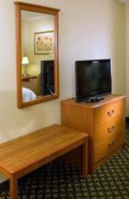 фото отеля Hampton Inn Washington Rd