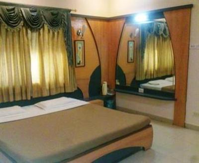 фото отеля Hotel Dwarka Residency