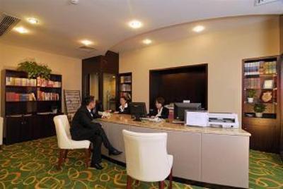 фото отеля White Rose Hotel