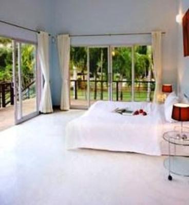 фото отеля Breda Beach Villa
