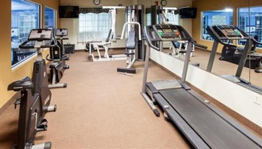 фото отеля Country Inn & Suites North Fort Wayne