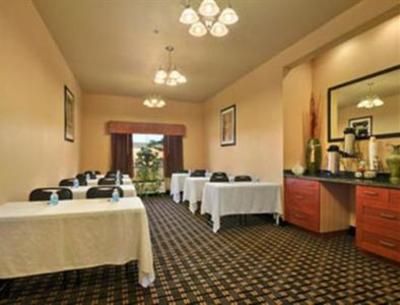 фото отеля Baymont Inn & Suites Decatur