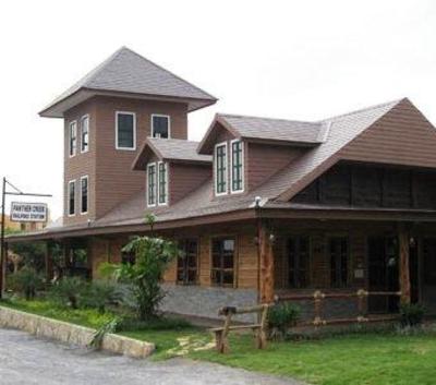 фото отеля Panther Creek Resort