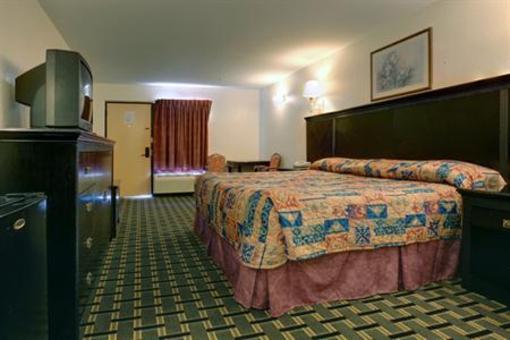 фото отеля America's Best Value Inn Crestview