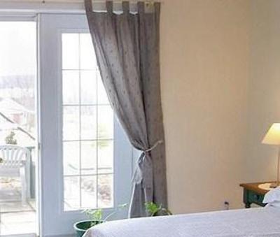 фото отеля Auberge Aux Deux Pères
